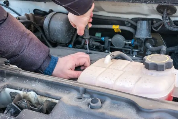 Mecânica em Farroupilha para Troca de Fluido do Sistema de Arrefecimento